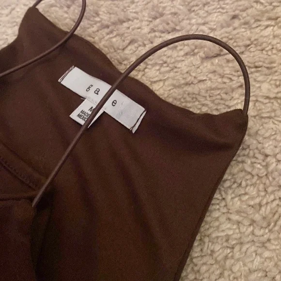 brown tank crop top, size medium - Picture 4 of 4